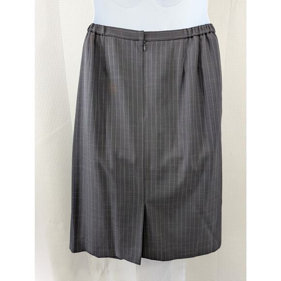 NWOT! WORTHINGTON WOMAN! CLASSIC GRAY PIN STRIPED SKIRT SUIT LONG JACKET! SZ 20W - Picture 9 of 13